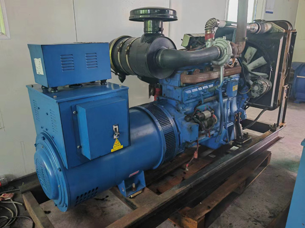 蒋湖农场100kW柴油发电机组使用多级机油有哪些优缺点?